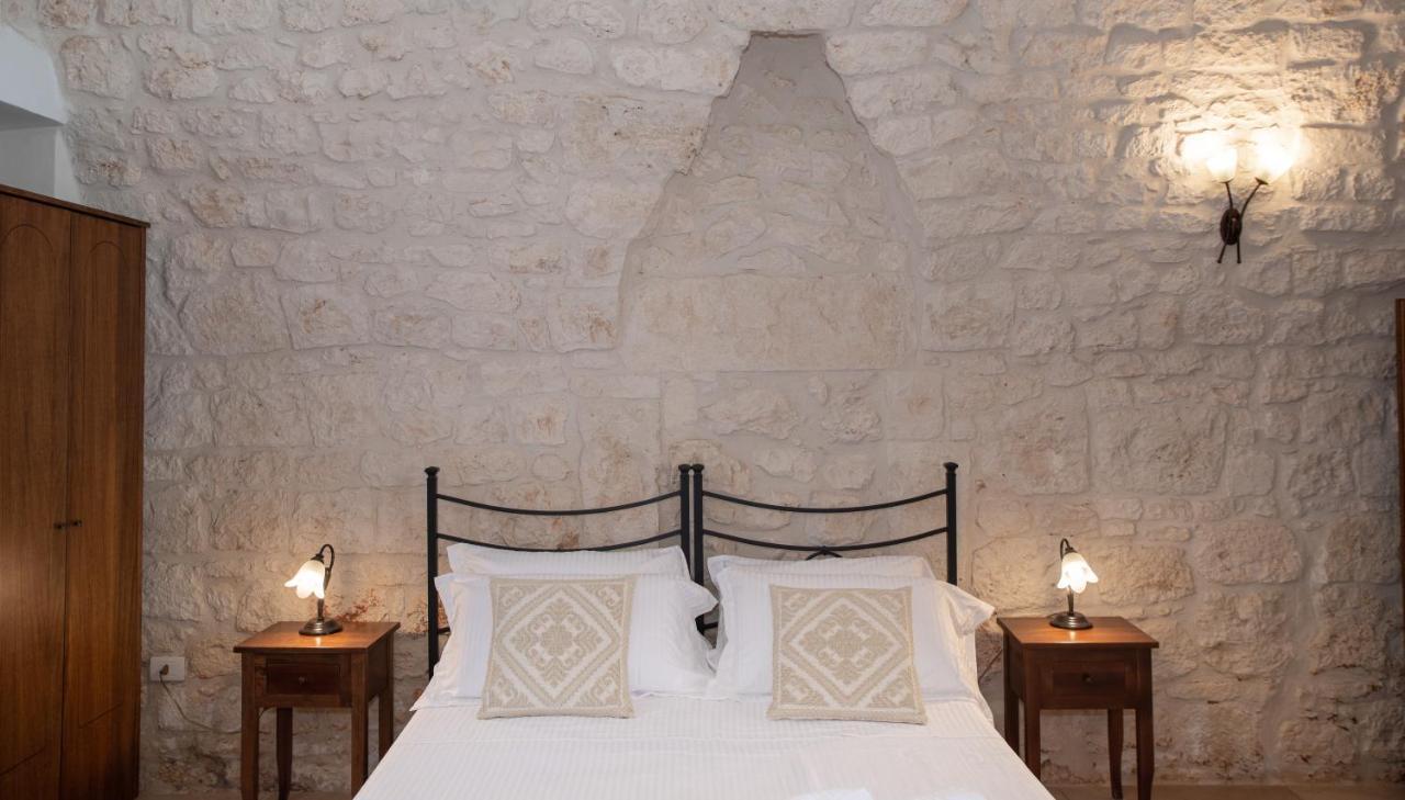 Masseria Donna Nina Остуні Екстер'єр фото